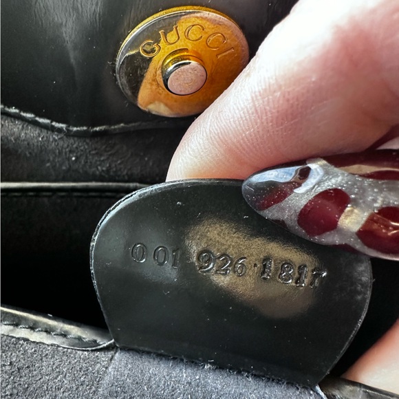 Gucci D-RING LEATHER HANDBAG GUC - Picture 14 of 17